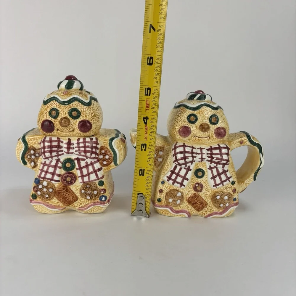 Gingerbread Man Set of 2 Tea Pot & Sugar Container 1996 Jay Import Co